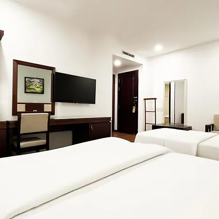 A25 Hotel - 180 Nguyen Trai Ho Chi Minh City Exterior photo